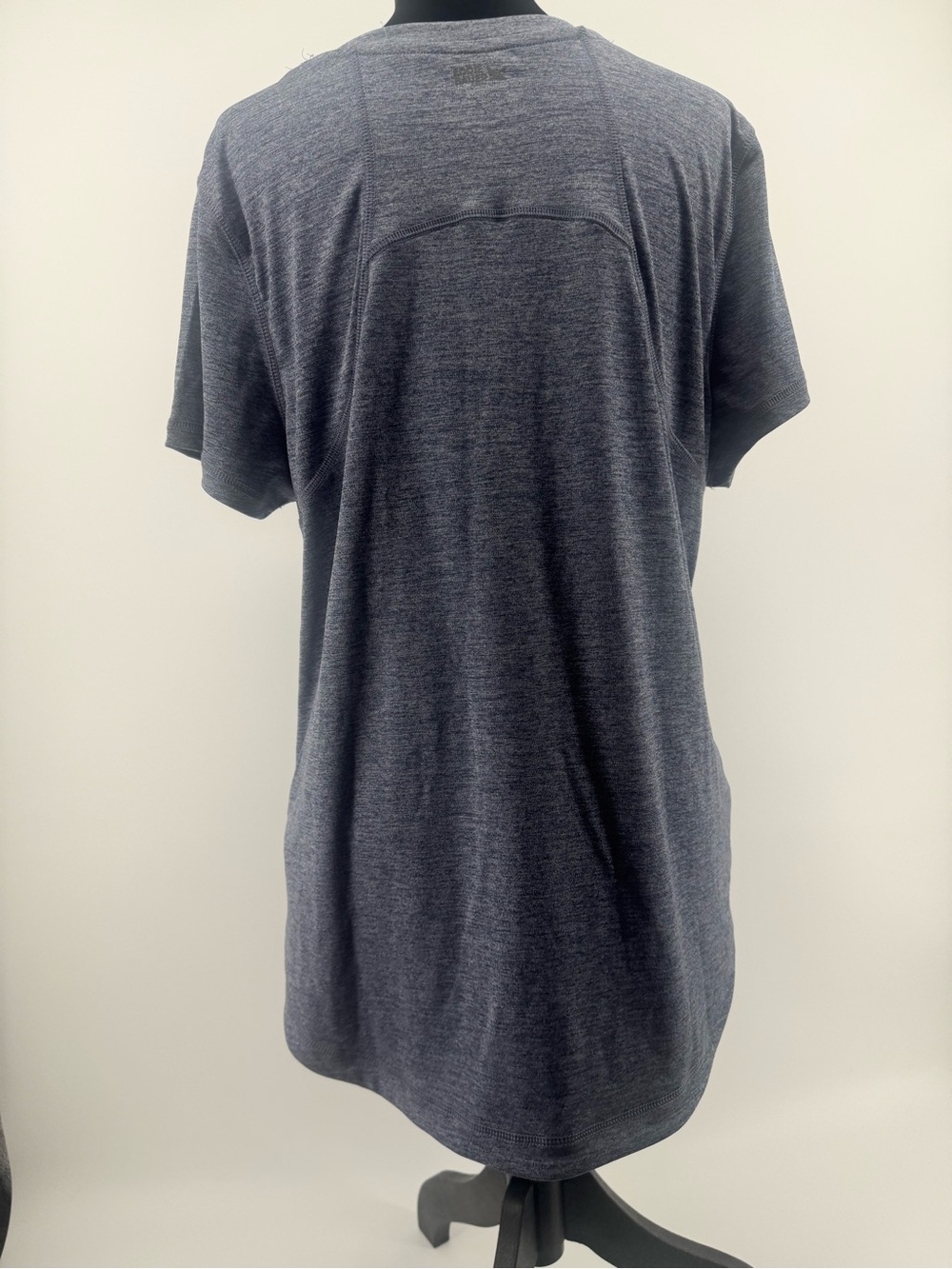 Eddie Bauer Women's Short Sleeve Crew Neck Tee in Heather Slate Blue size XL - Picture 5 of 9